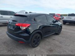 Сүрөт унаа Honda HR-V