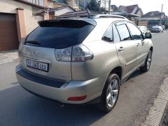 Photo of the vehicle Lexus RX