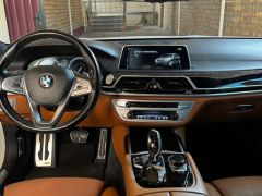 Photo of the vehicle BMW 7 Series