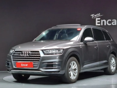 Photo of the vehicle Audi Q7