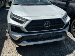 Сүрөт унаа Toyota RAV4