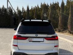 Photo of the vehicle BMW X7