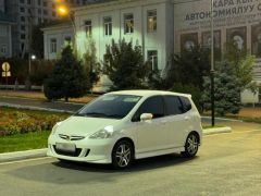 Фото авто Honda Fit