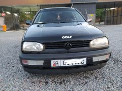 Фото авто Volkswagen Golf