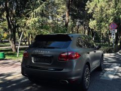 Сүрөт унаа Porsche Cayenne