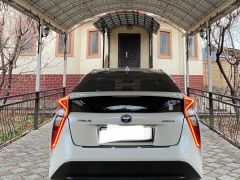 Сүрөт унаа Toyota Prius