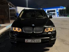 Photo of the vehicle BMW X5