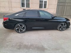 Фото авто Honda Accord