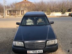 Сүрөт унаа Mercedes-Benz C-Класс