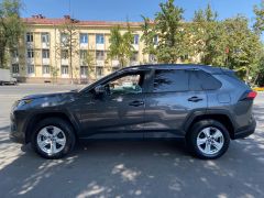 Сүрөт унаа Toyota RAV4