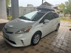 Сүрөт унаа Toyota Prius v (+)