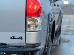 Photo of the vehicle Toyota Tundra