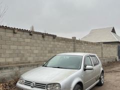 Фото авто Volkswagen Golf