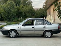 Сүрөт унаа Daewoo Nexia