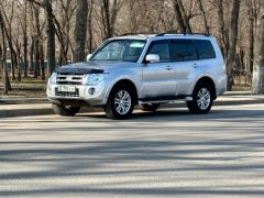 Сүрөт унаа Mitsubishi Pajero