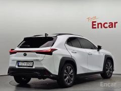 Фото авто Lexus UX