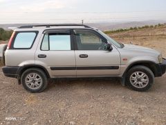 Сүрөт унаа Honda CR-V