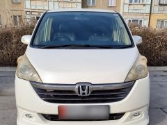 Фото авто Honda Stepwgn