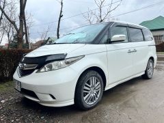 Фото авто Honda Elysion