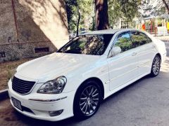 Сүрөт унаа Toyota Crown Majesta