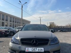 Сүрөт унаа Mercedes-Benz C-Класс