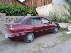 Сүрөт унаа Daewoo Nexia