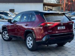 Сүрөт унаа Toyota RAV4