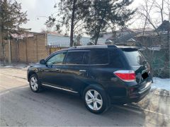 Сүрөт унаа Toyota Highlander