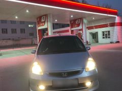 Сүрөт унаа Honda Fit