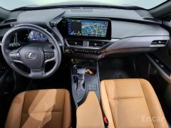 Сүрөт унаа Lexus UX