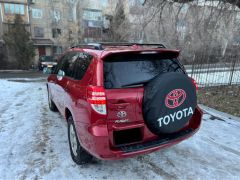 Сүрөт унаа Toyota RAV4