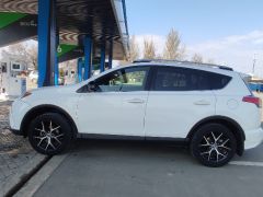 Фото авто Toyota RAV4