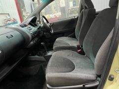 Photo of the vehicle Honda Fit