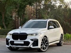 Photo of the vehicle BMW X7