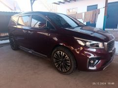 Фото авто Kia Carnival