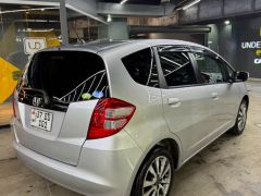 Фото авто Honda Fit