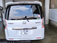 Фото авто Honda Stepwgn