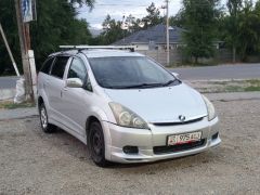 Сүрөт унаа Toyota Wish