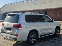 Фото авто Toyota Land Cruiser