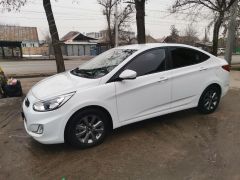 Фото авто Hyundai Accent