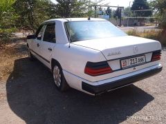 Сүрөт унаа Mercedes-Benz W124