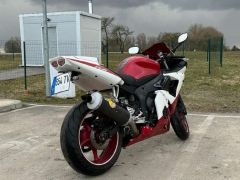 Photo of the vehicle Yamaha R