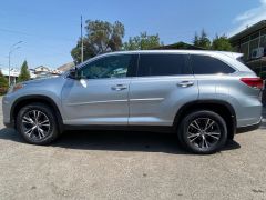 Сүрөт унаа Toyota Highlander