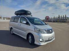 Photo of the vehicle Toyota Alphard