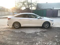 Photo of the vehicle Hyundai Sonata