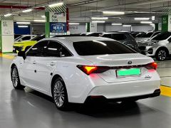 Фото авто Toyota Avalon