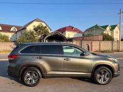 Сүрөт унаа Toyota Highlander