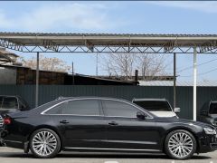 Фото авто Audi A8