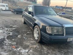 Фото авто Mercedes-Benz W124