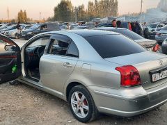 Сүрөт унаа Toyota Avensis